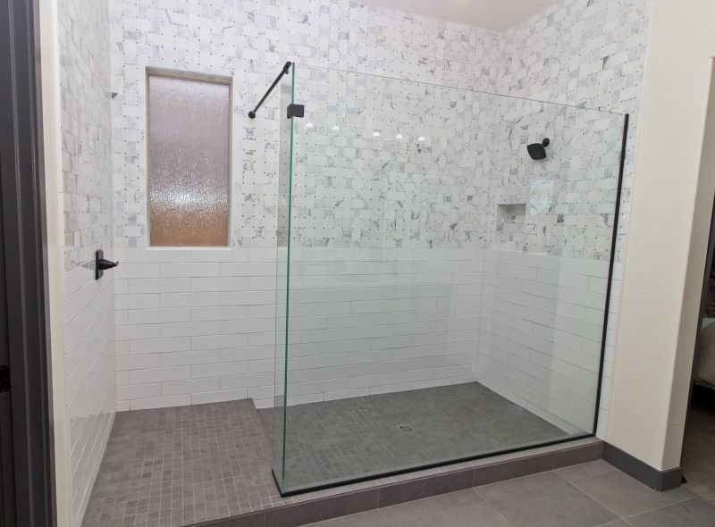 Shower with Recessed Niche and Bench